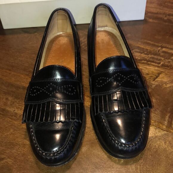 Cole Haan Men's Pinch Medallion Loafers size 9B Black - Picture 1 of 8